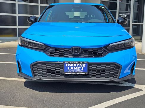 Used 2025 Honda Civic Sport image 8