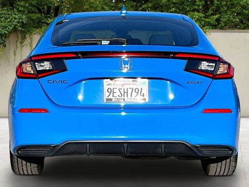 Used 2023 Honda Civic Sport image 6
