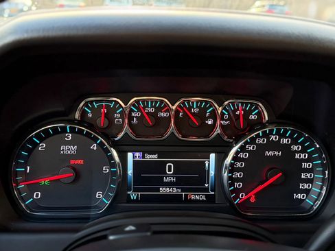 Used 2018 Chevrolet Tahoe LT AWD/4WD image 19