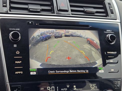 Used 2018 Subaru Outback 3.6R Touring w/ Popular Package #3 image 18