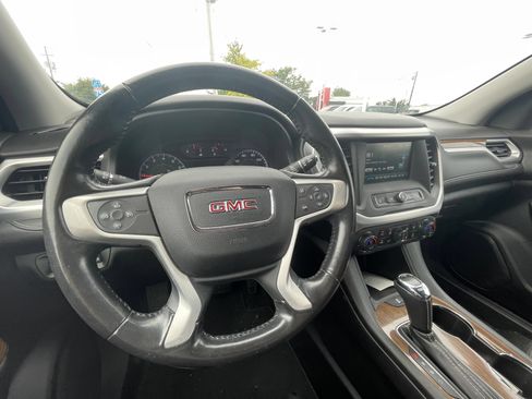 Used 2019 GMC Acadia SLE FWD image 9