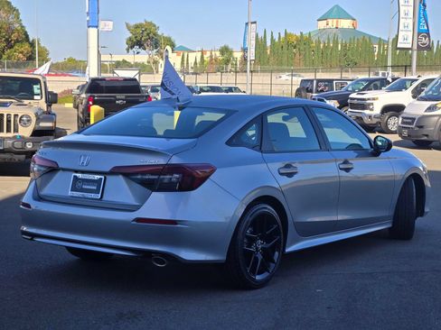 Used 2025 Honda Civic Sport image 7