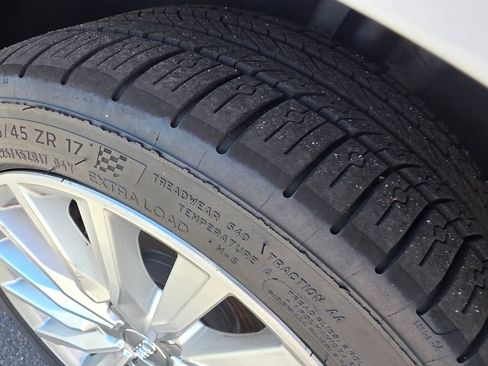 Used 2016 Audi A3 e-tron Premium w/ 17" Wheel Package FWD image 10