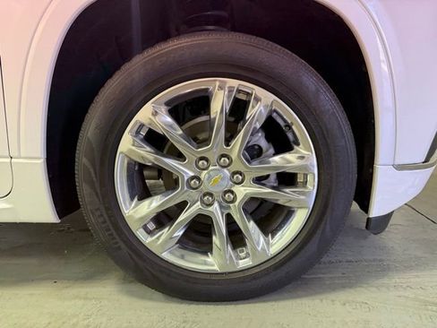 Certified 2021 Chevrolet Traverse High Country w/ LPO, Floor Liner Package AWD/4WD image 35