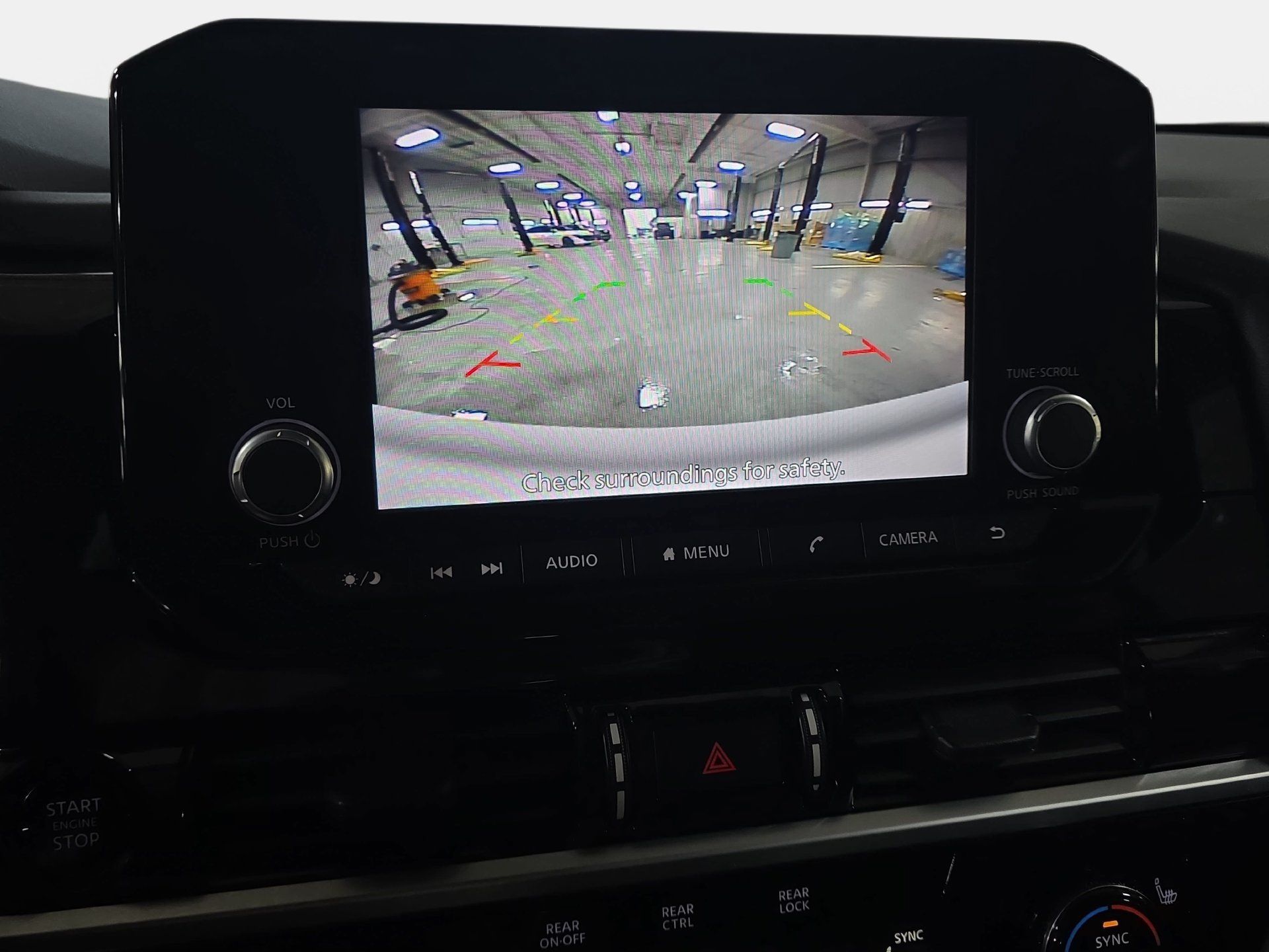 Used 2025 Nissan Pathfinder SV FWD image 23