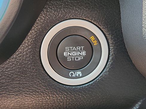 Used 2024 RAM 1500 Lone Star image 14