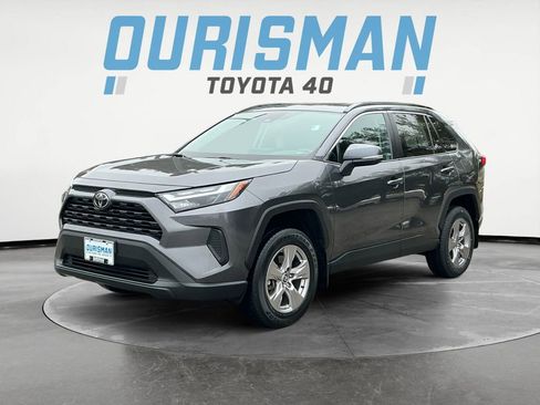 Certified 2022 Toyota RAV4 XLE w/ Convenience Package image 3