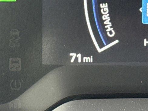 Used 2026 Toyota Corolla LE image 28