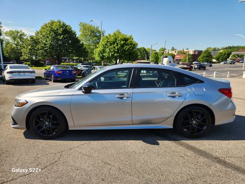 Used 2023 Honda Civic Sport image 5