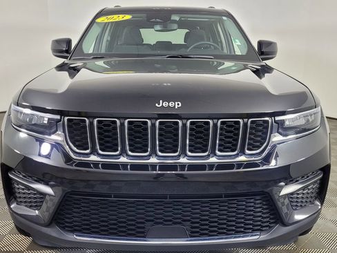 Used 2023 Jeep Grand Cherokee Laredo w/ Luxury Tech Group I image 39