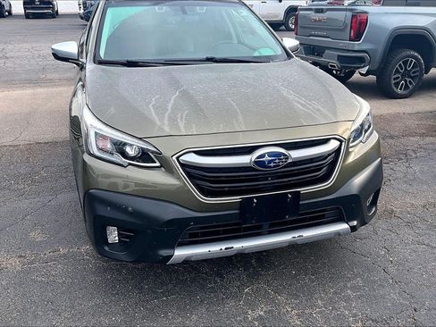 Used 2020 Subaru Outback Touring AWD/4WD image 3