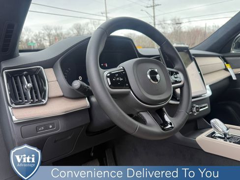 New 2026 Volvo XC90 T8 Ultra w/ Lounge Package AWD/4WD image 12