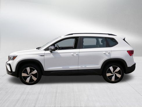 Certified 2023 Volkswagen Taos S AWD/4WD image 4