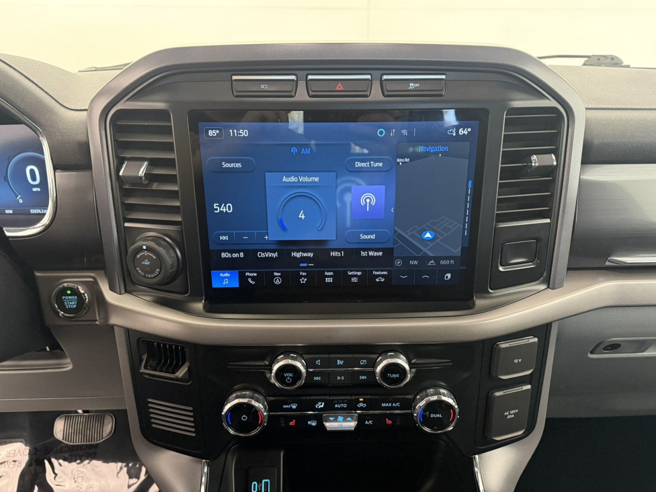Used 2024 Ford F150 Lightning XLT AWD/4WD image 18