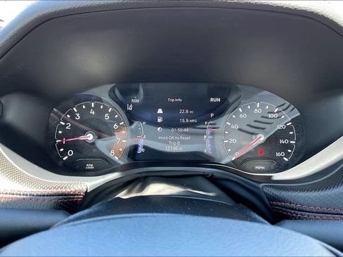 Used 2025 Jeep Compass Trailhawk AWD/4WD image 22