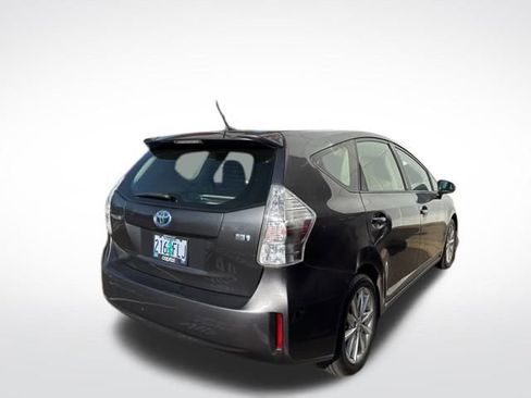 Used 2012 Toyota Prius V Five image 2