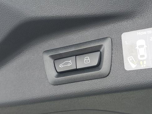 New 2026 BMW X7 xDrive40i w/ Premium Package image 29