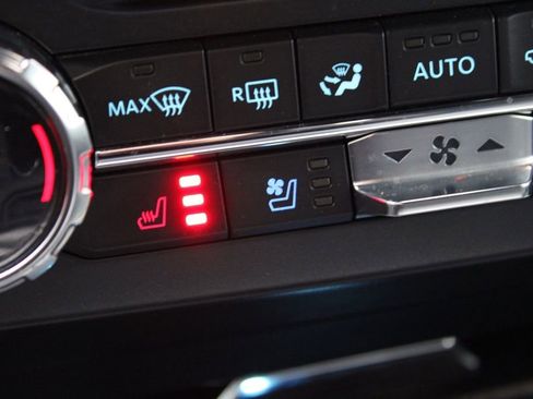 Used 2022 Ford F250 Lariat image 39