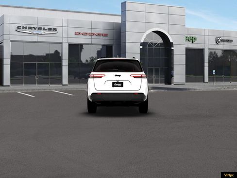 New 2026 Jeep Grand Cherokee L 2WD image 2