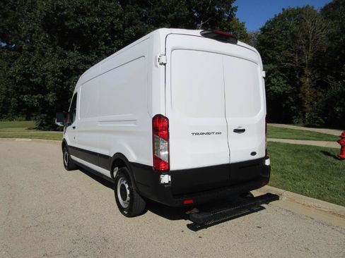 Used 2021 Ford Transit 250 Medium Roof w/ Load Area Protection Package RWD image 26