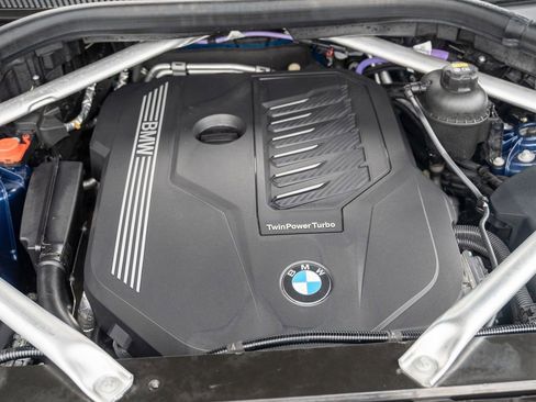 Used 2023 BMW X5 xDrive40i w/ M Sport Package AWD/4WD image 36