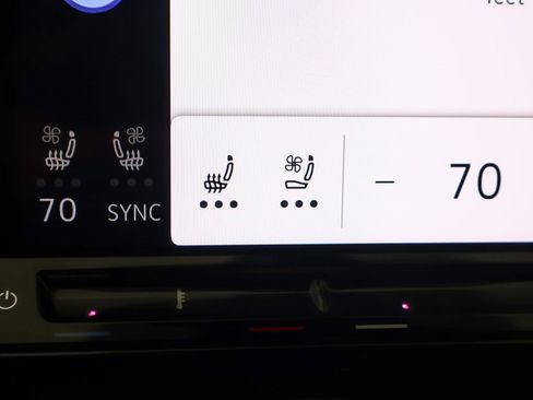 New 2024 Volkswagen Atlas Cross Sport SEL R-Line image 54