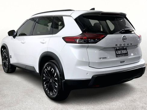 New 2026 Nissan Rogue SV FWD image 6