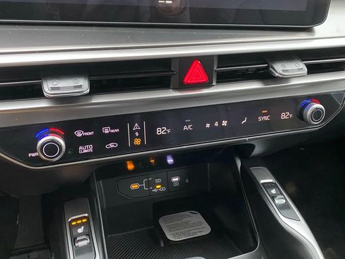 New 2026 Kia Sorento S image 16