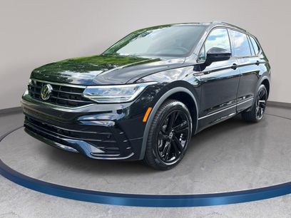 Certified 2023 Volkswagen Tiguan SE R-Line