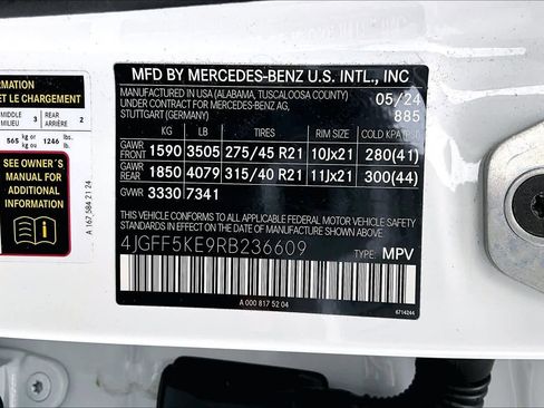 Used 2024 Mercedes-Benz GLS 450 4MATIC image 34