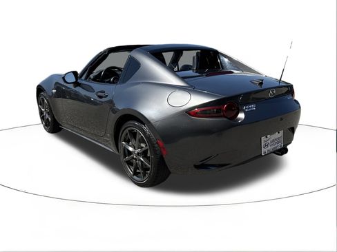 Used 2019 MAZDA MX-5 Miata RF Grand Touring image 3