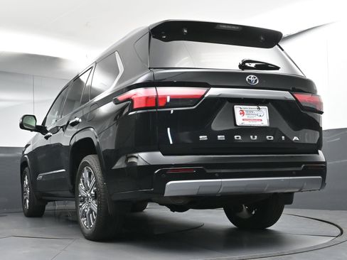 Certified 2024 Toyota Sequoia Capstone image 29