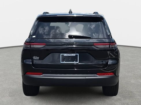 New 2026 Jeep Grand Cherokee Limited AWD/4WD image 6