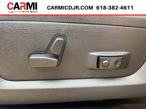 New 2025 RAM 2500 Big Horn image 8