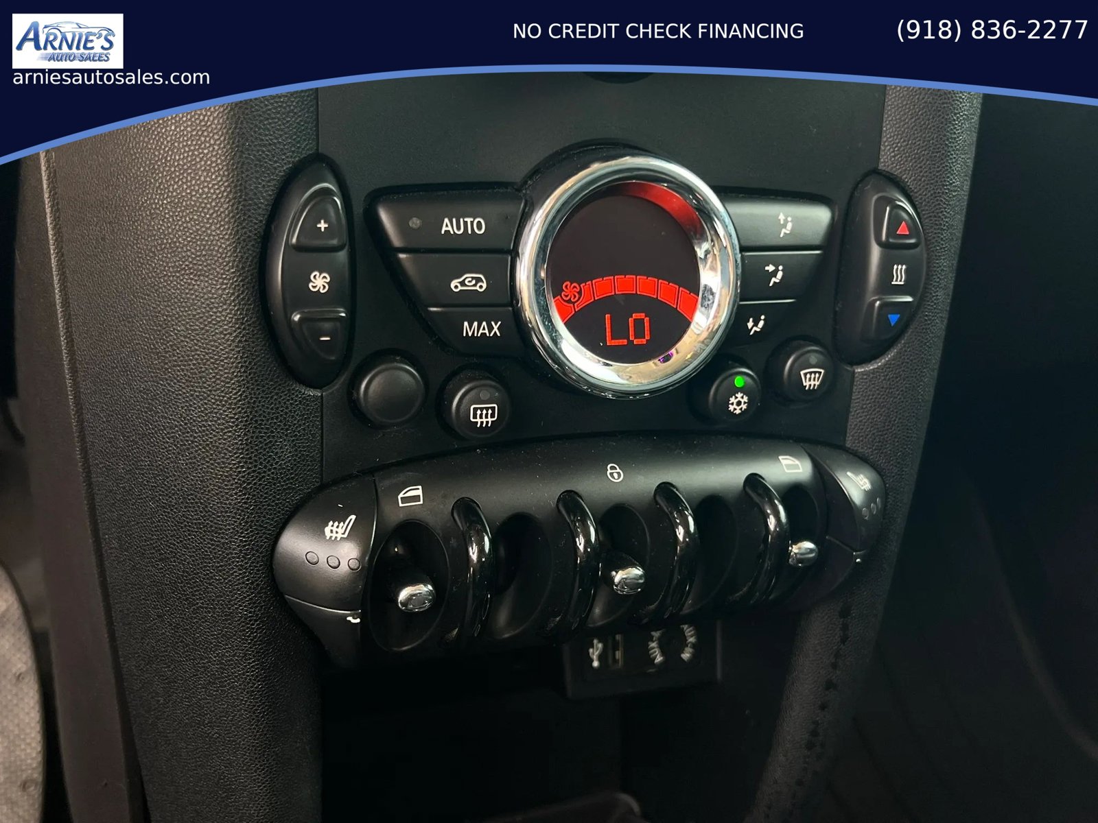 Used 2012 MINI Cooper Clubman FWD image 11