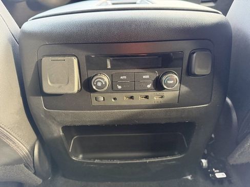 Used 2018 Chevrolet Tahoe Premier image 14