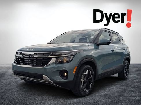 Certified 2025 Kia Seltos EX AWD/4WD image 8