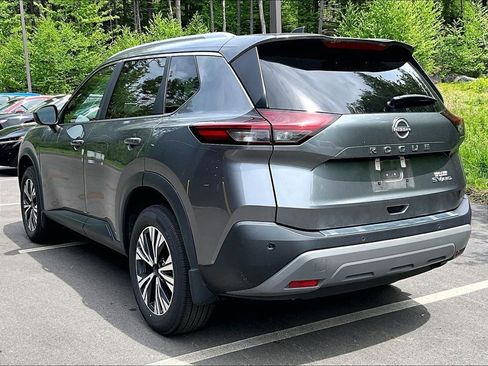 Used 2023 Nissan Rogue SV w/ SV Premium B Package AWD/4WD image 6