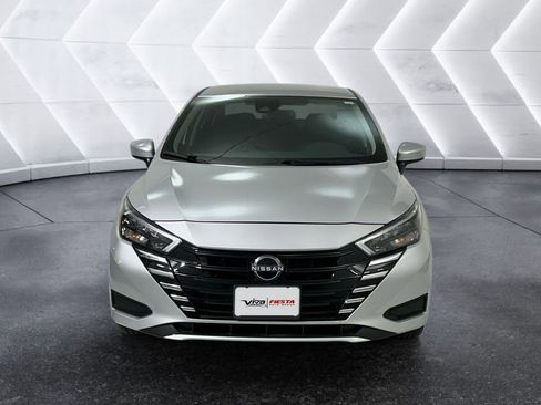 Used 2025 Nissan Versa SV w/ Trunk Package image 2