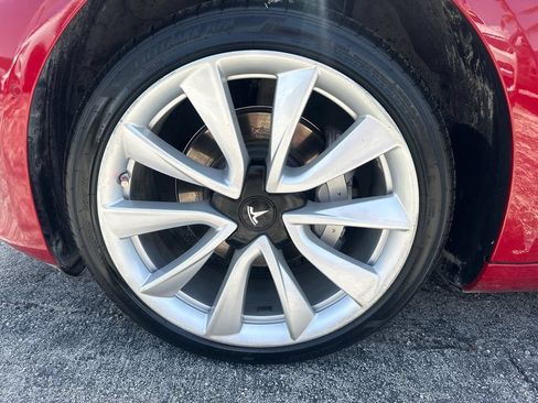 Used 2019 Tesla Model 3 Long Range RWD image 12