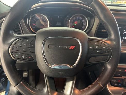 Used 2020 Dodge Challenger SXT RWD image 20
