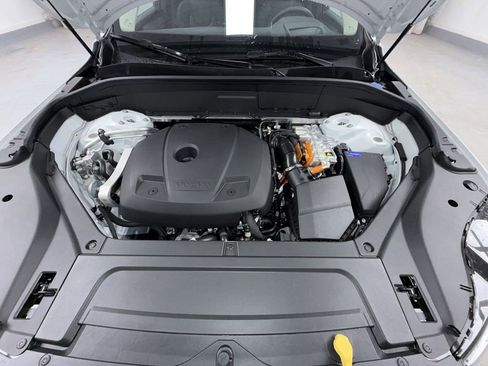 New 2026 Volvo XC90 T8 Ultra w/ Lounge Package AWD/4WD image 19