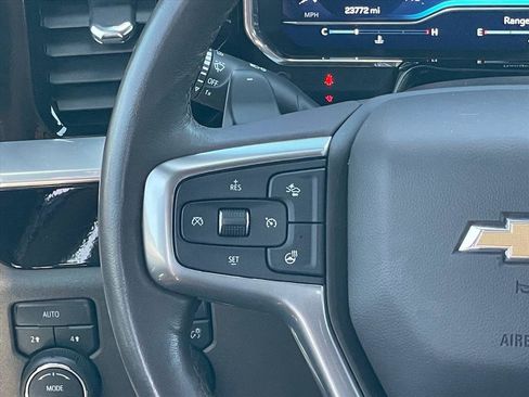 Used 2023 Chevrolet Silverado 1500 LTZ image 13