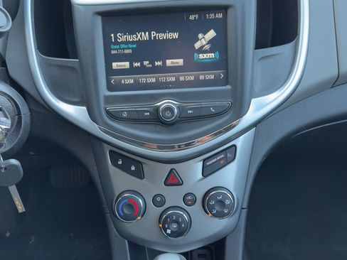 Used 2017 Chevrolet Sonic LT image 24