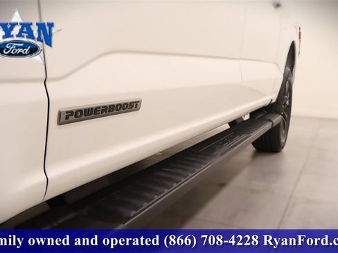 New 2025 Ford F150 Lariat w/ Equipment Group 502A High image 41