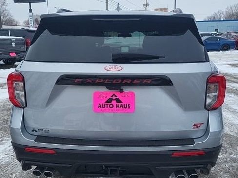 Used 2020 Ford Explorer ST w/ ST Street Pack image 28