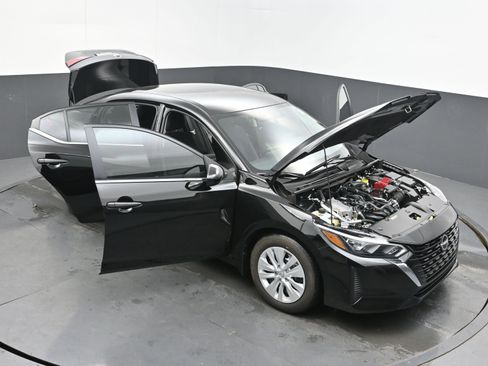 Certified 2025 Nissan Sentra S image 38