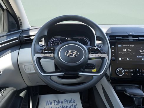 Certified 2024 Hyundai Tucson SE AWD/4WD image 15
