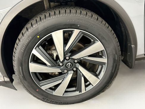 Used 2023 Nissan Murano SL w/ SL Moonroof Package AWD/4WD image 11