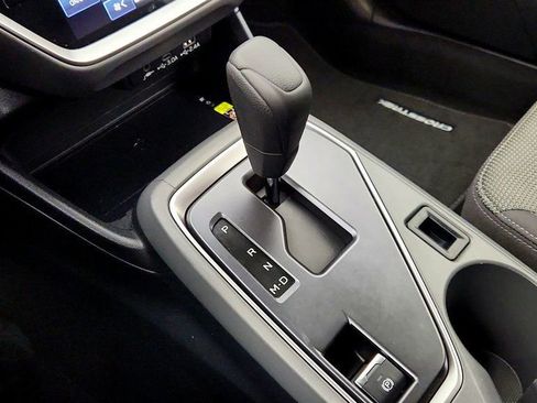 Used 2024 Subaru Crosstrek 2.0i Premium image 16